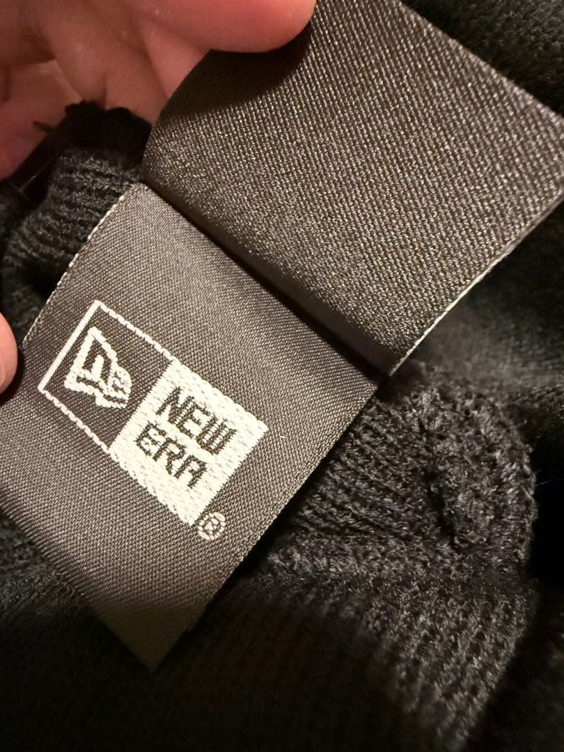 Supreme New Era box logo Beanie ブラック/レッド