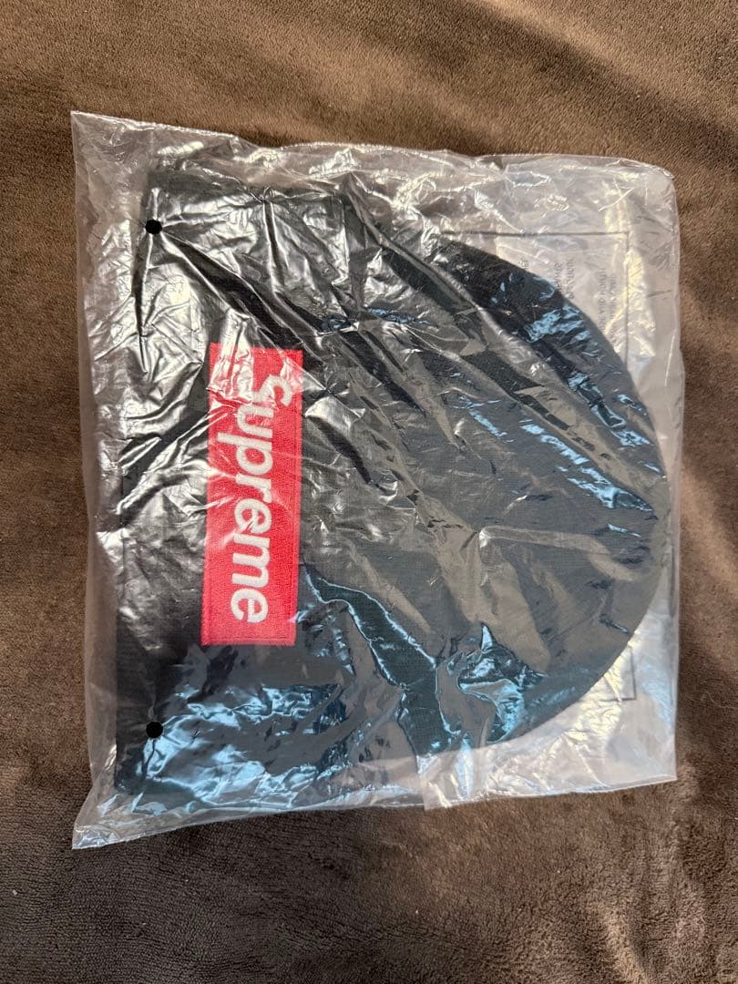 Supreme New Era box logo Beanie ブラック/レッド