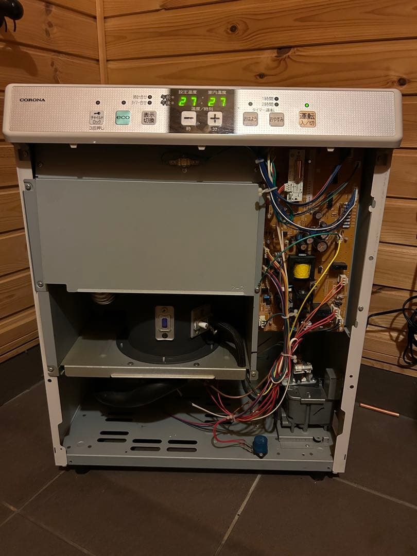 新年価格　コロナ FFストーブ　FF-VG4214S ２０１５年製