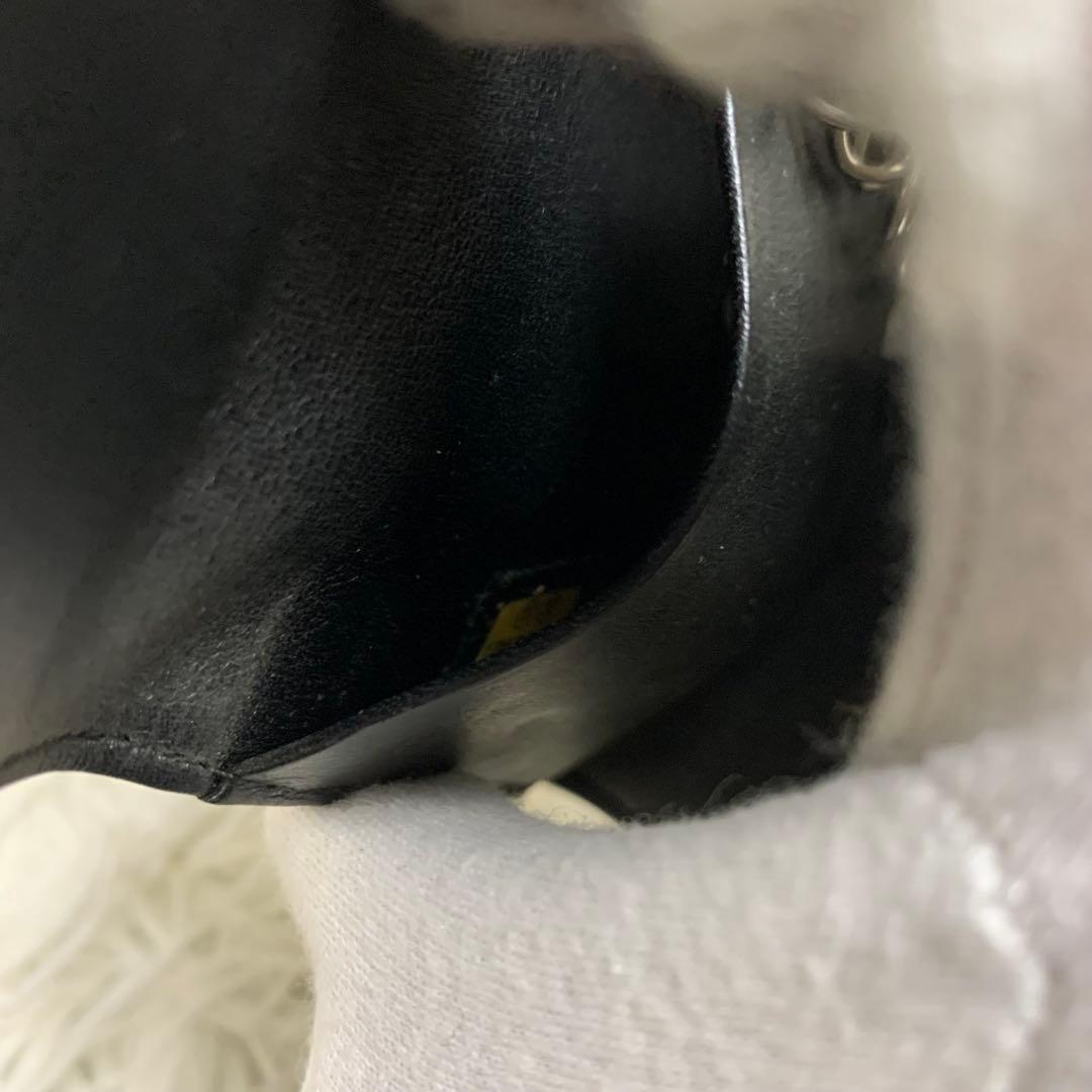 極美品！　シャネル　カメリア　エナメル　キーケース　黒　ブラック