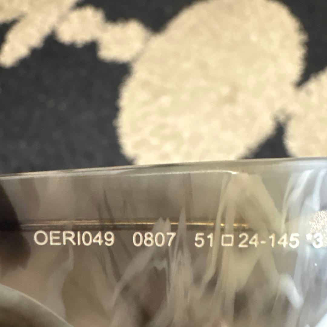 マーブルグレー スクエア型サングラス