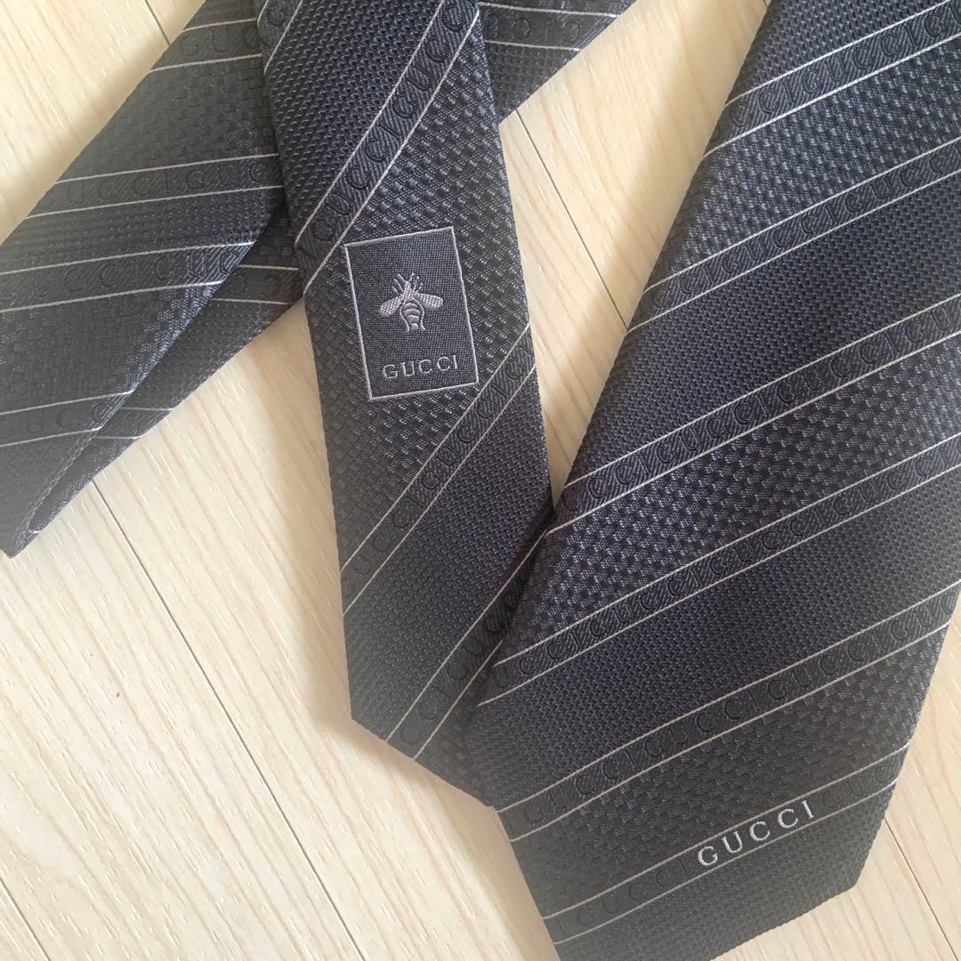 期間限定値下げ。GUCCI ネクタイ　　12/26まで