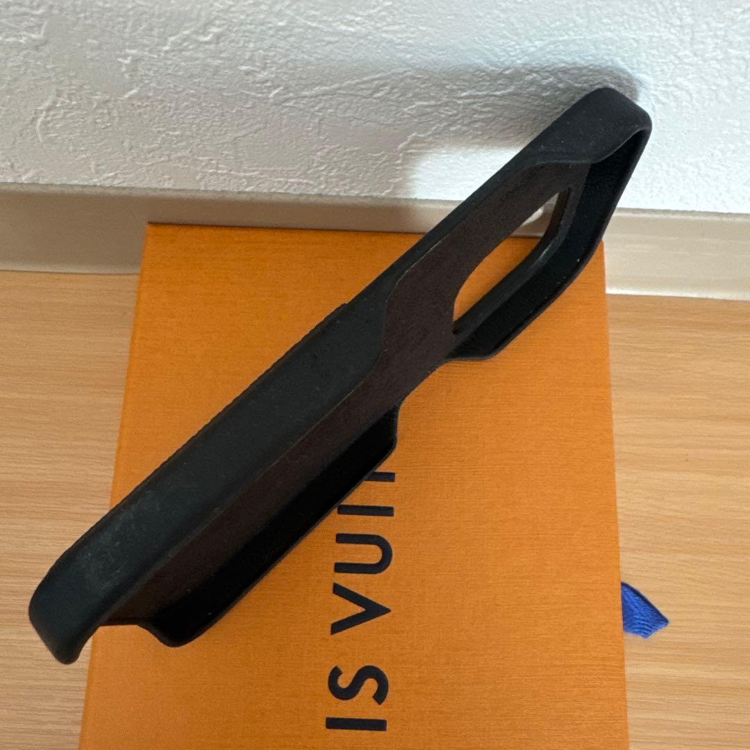 ルイヴィトン モノグラム iPhone15Pro バンパー　ケース　付属品付き