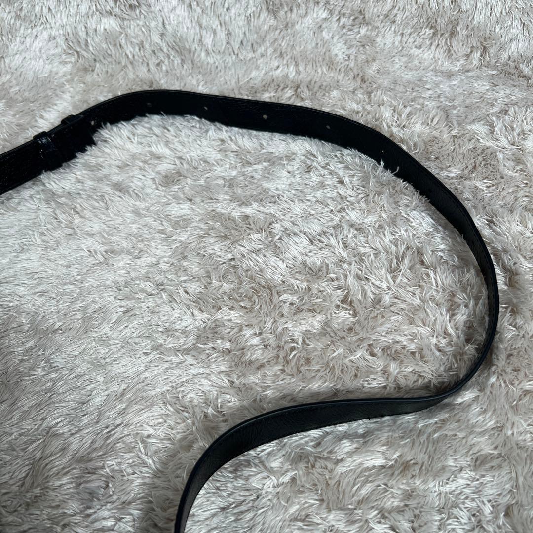 極美品✨　イアパピヨネ ボックスショルダーバッグ　ブラック