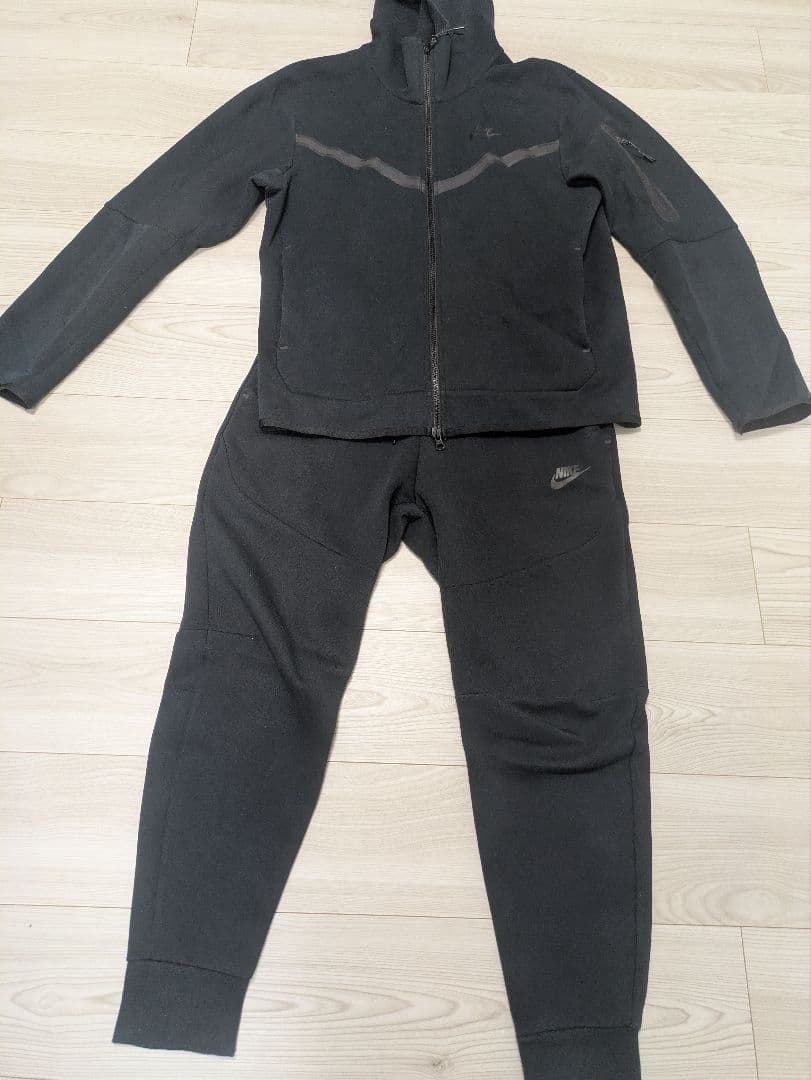 Nike テックフリースセットアップ　廃盤過去モデル