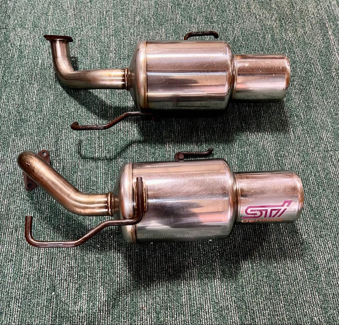STIゲノムマフラー　2本だしマフラーBL5後期