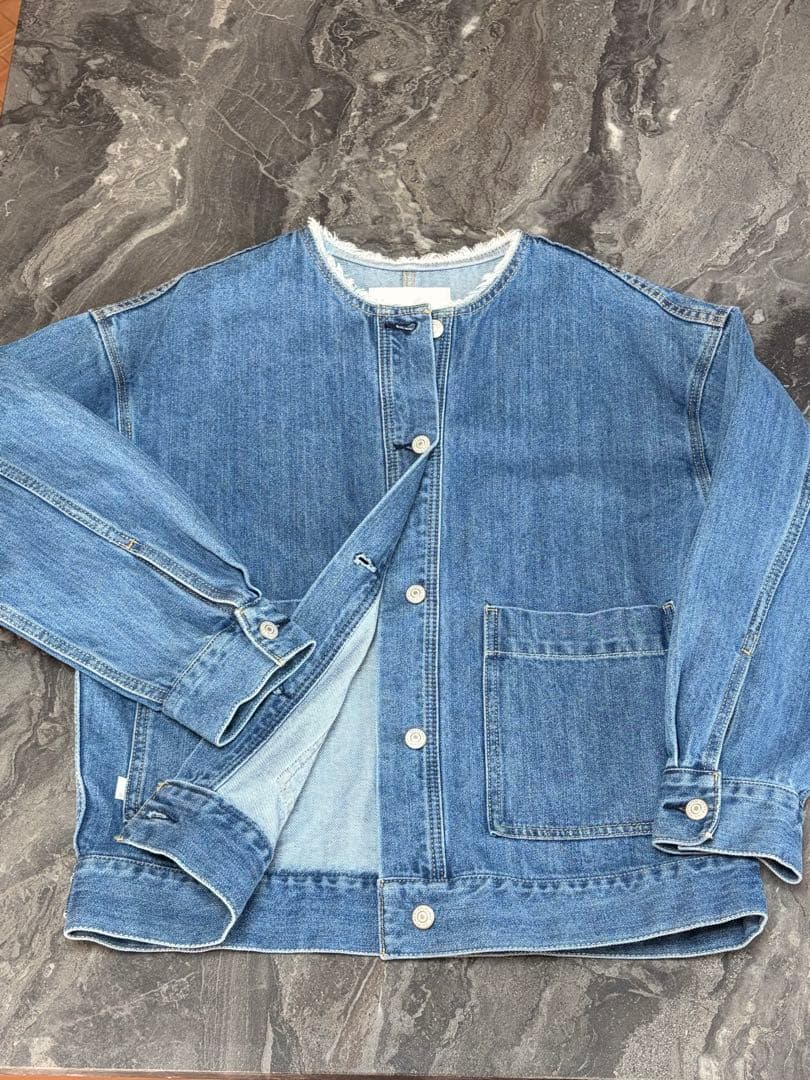 SHIPS any ノーカラーデニムブルゾン
