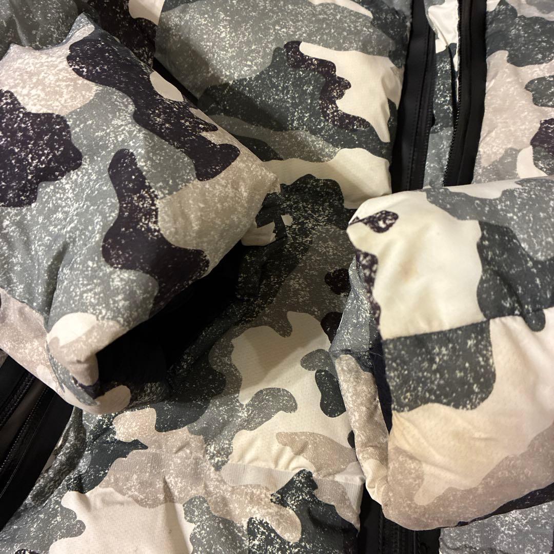 PEARLY GATES 迷彩 ダウンジャケット サイズ5 ゴルフ　ウェア