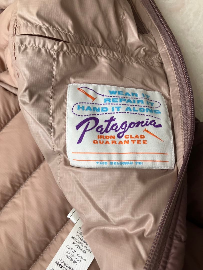 patagonia ダウンベスト XS 薄い茶色　美品