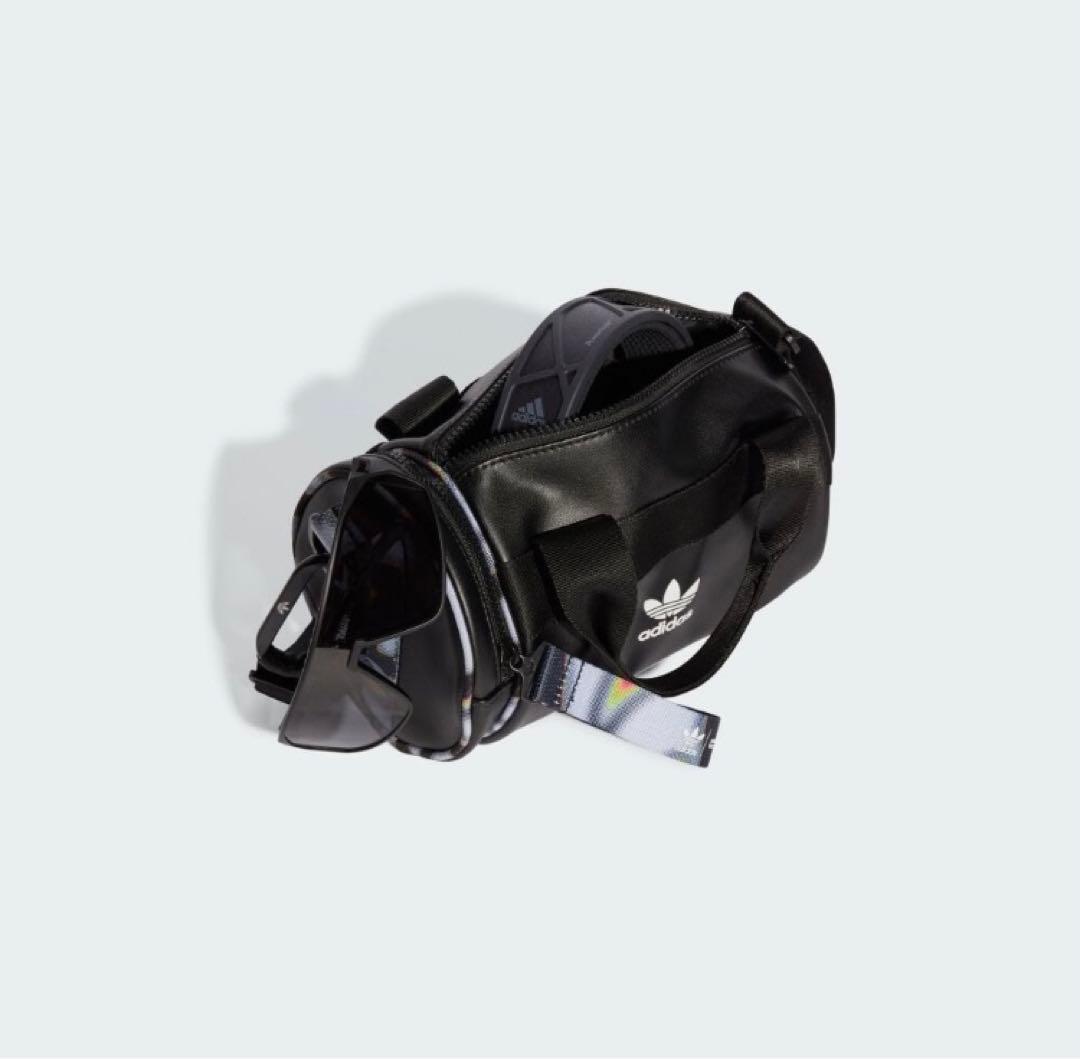 アディダスオリジナルス ミニ ダッフルバッグ パブロ・ヴィター コラボ