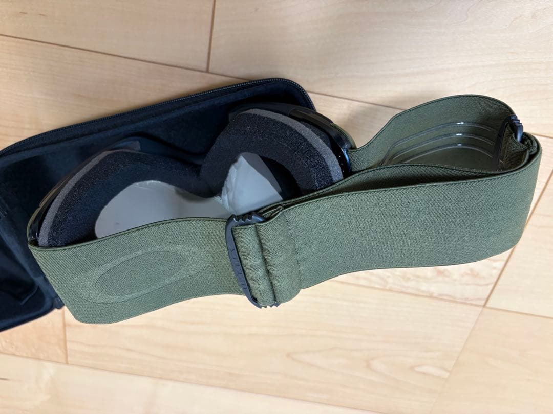 オークリー　スノーボード用ゴーグル