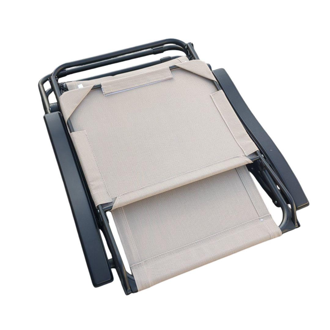 未使用　折りたたみ式リクライニングガーデンチェア