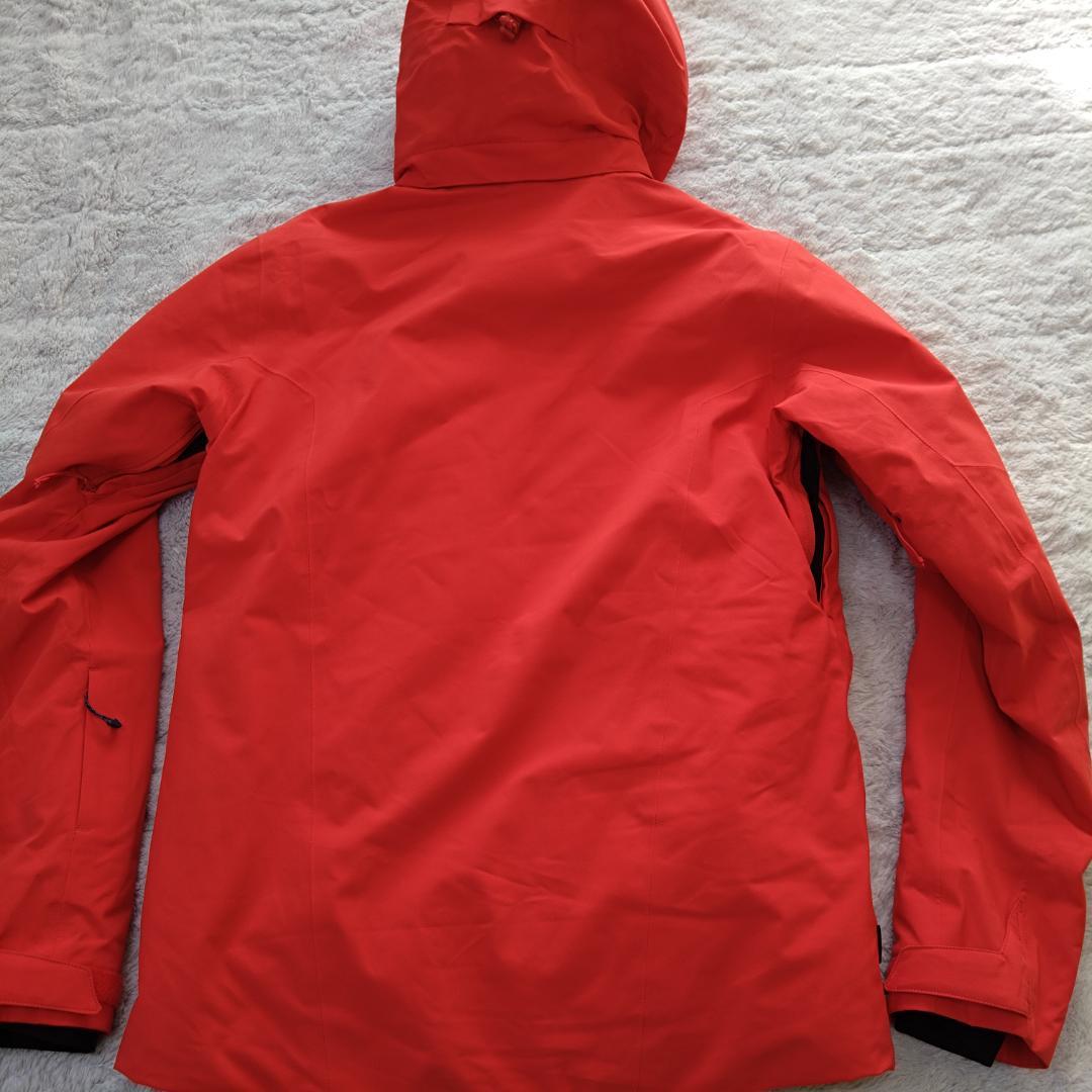 MILLET スキーウェアＭ　ストラットンＪＫ　断熱材　ポケット充実　デカロゴ