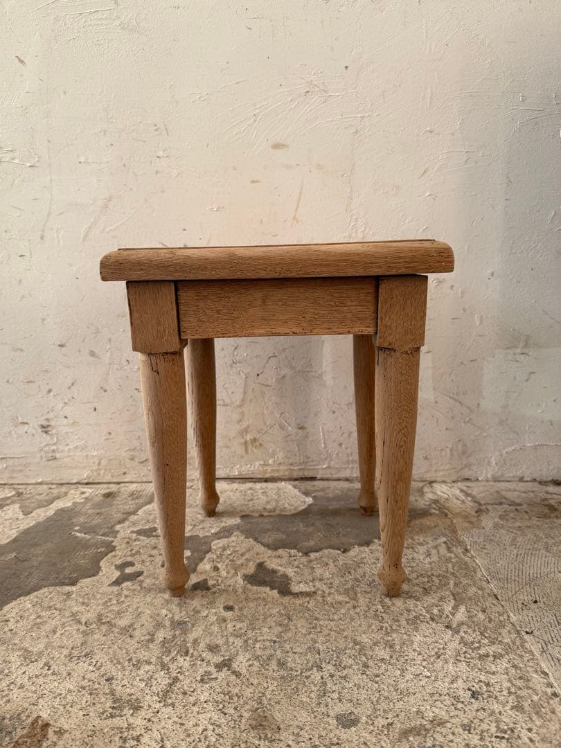 年末・年始SALE サイドテーブル スツール　ディスプレイ台　剥離　no2