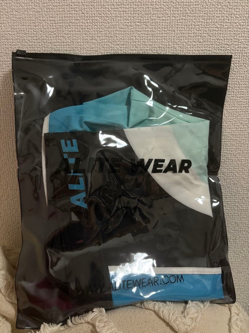 【美品】メンズ　水着サーフショーツ フィジーク大会高級ウェア！