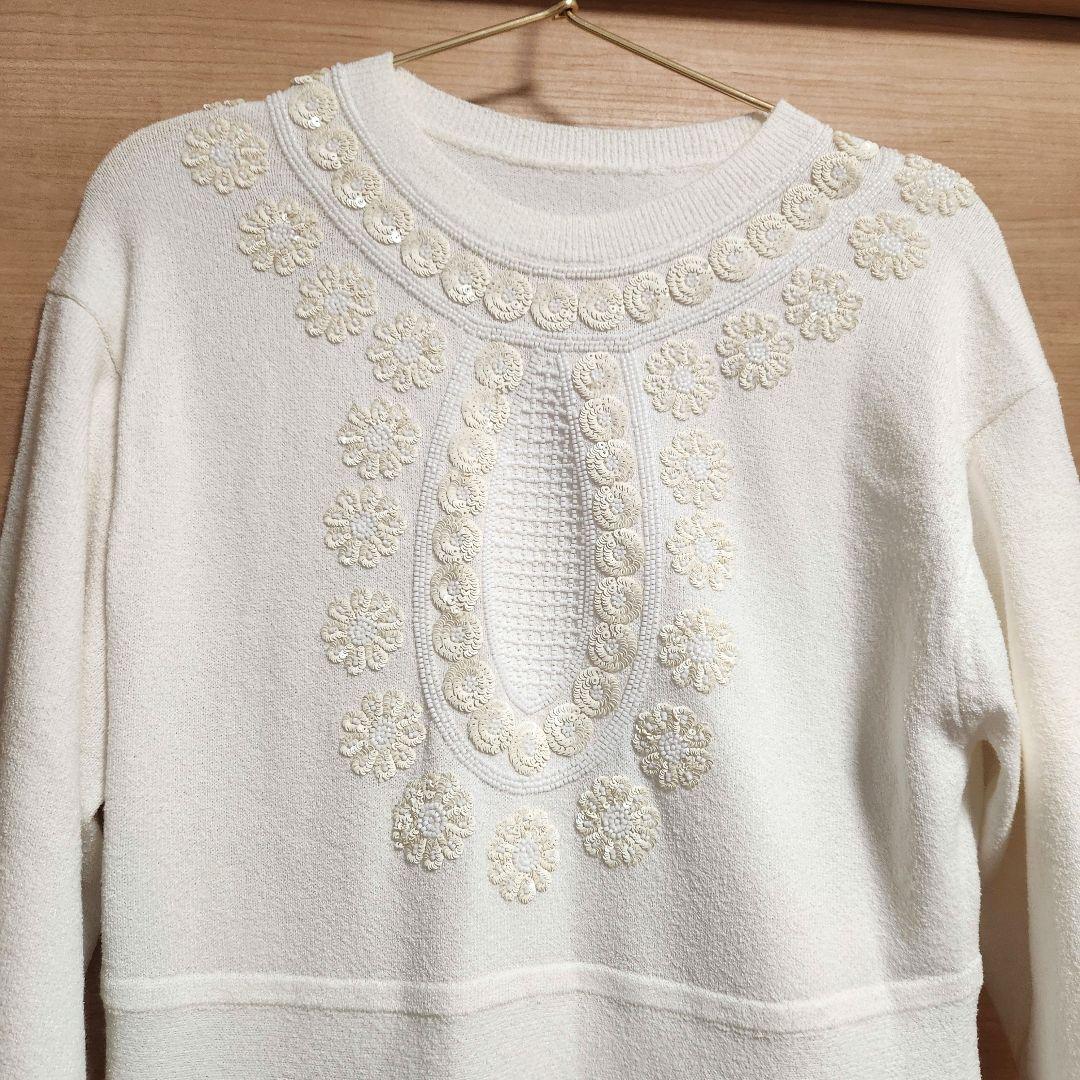 新品 グレースコンチネンタル エスニック刺繍ニットワンピース ホワイト 36