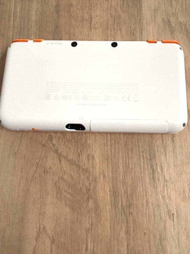 Newニンテンドー2DSLL 本体ゲームソフトまとめ売り　ジャンク