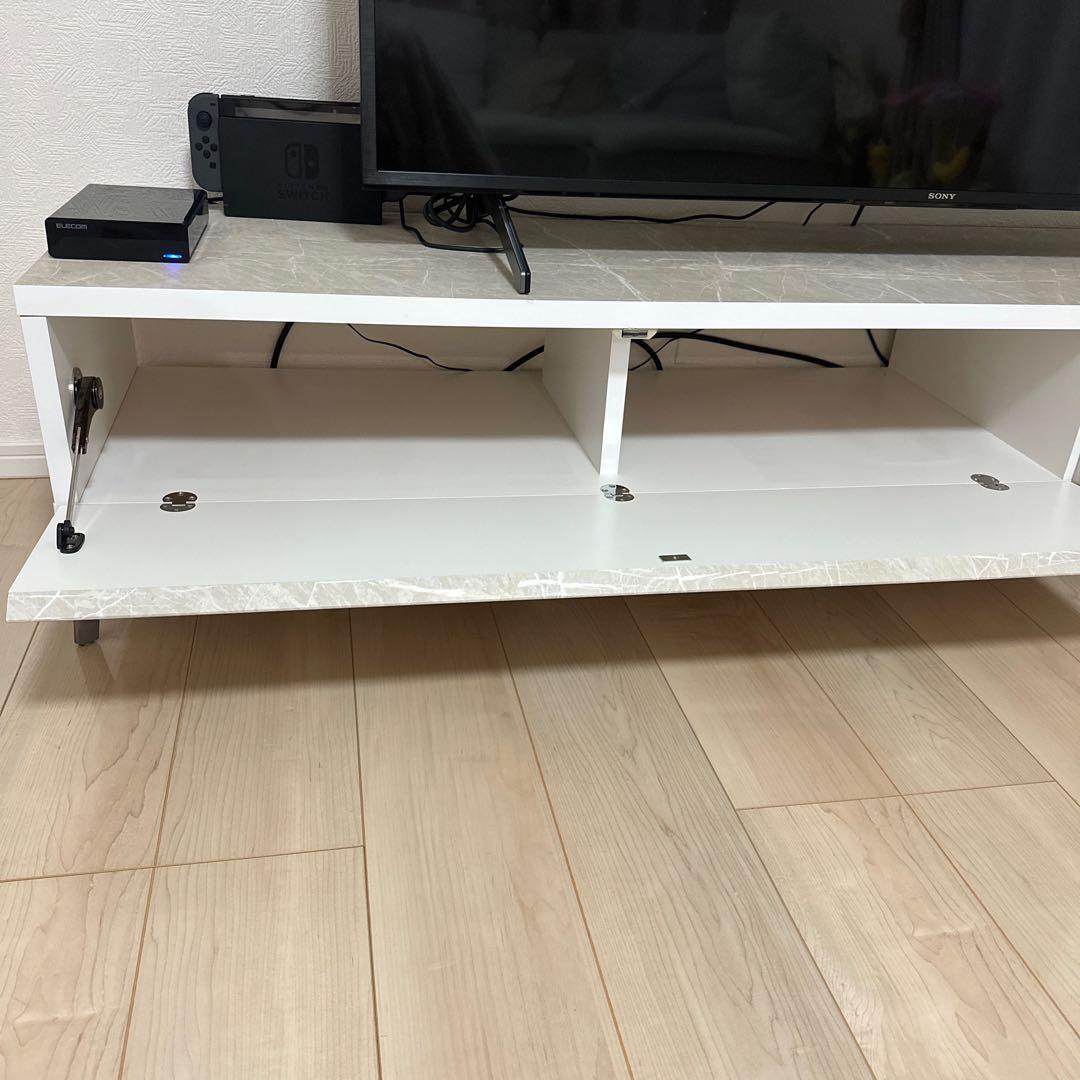 テレビボード 大理石柄