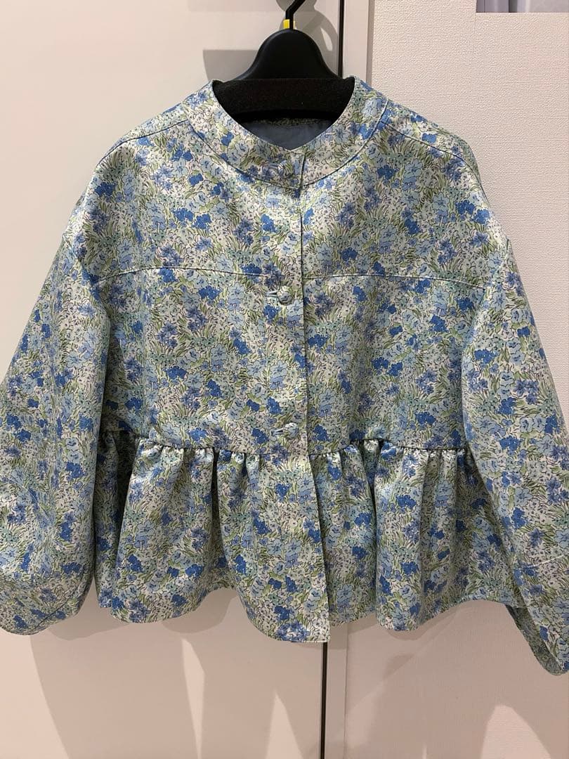 ジャケット・アウター tsurubymarikooikawa Manege blue flower