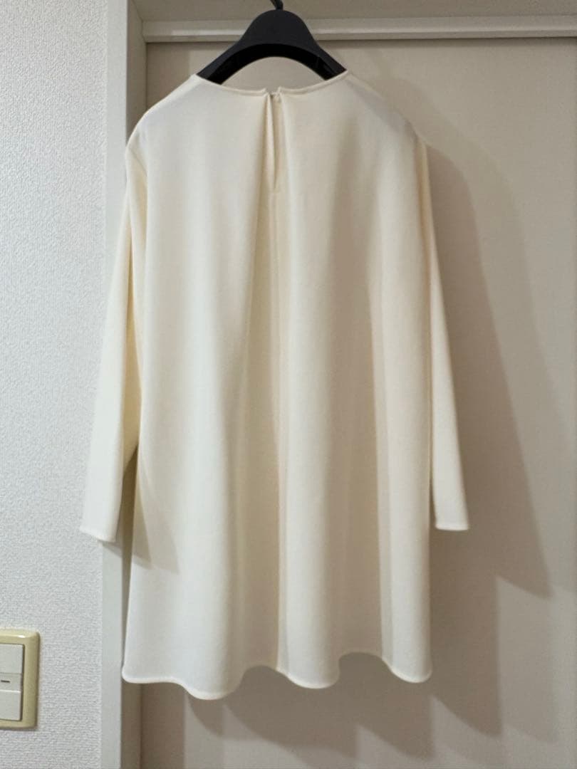 【美品 ソージュ】Aラインチュニックブラウス／ホワイトM