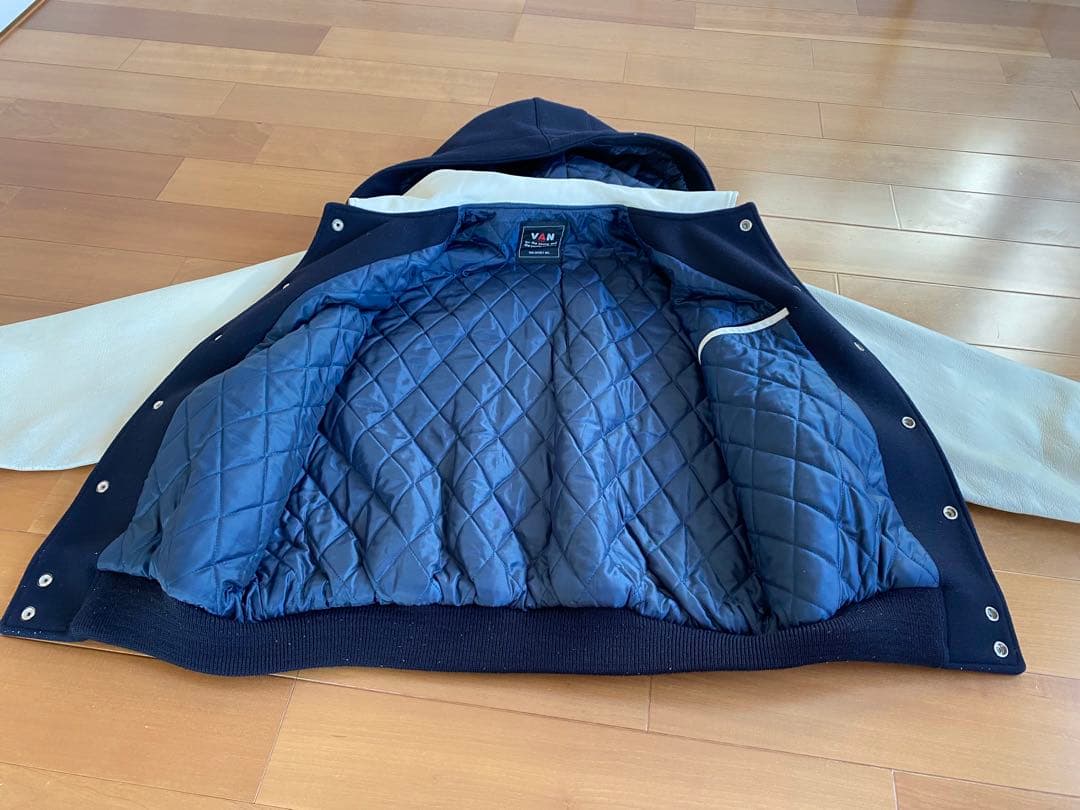 VAN ジャケット