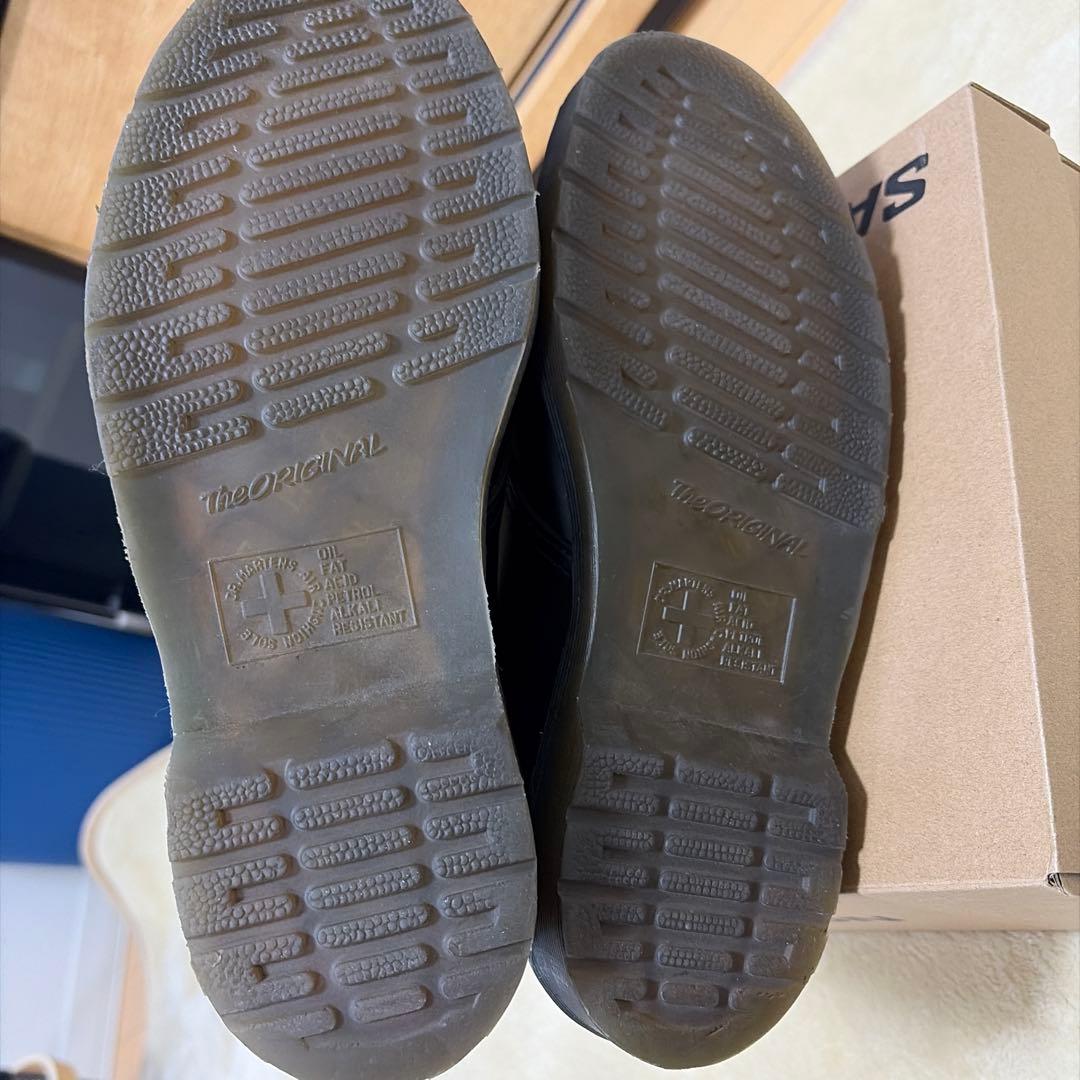 ドクターマーチン 3ホール　美品　UK7