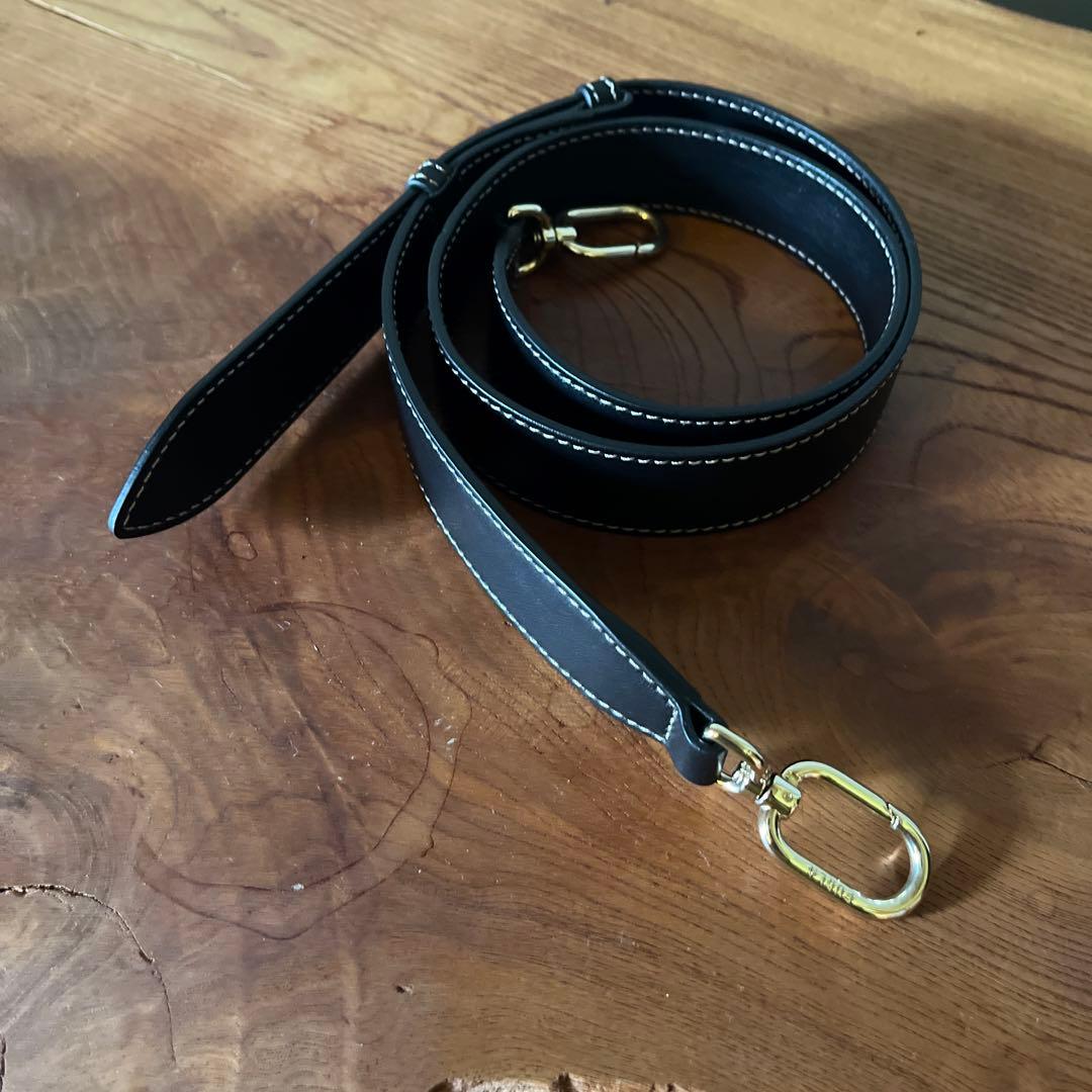 みーFURLA 薄いグレービジネスバッグ