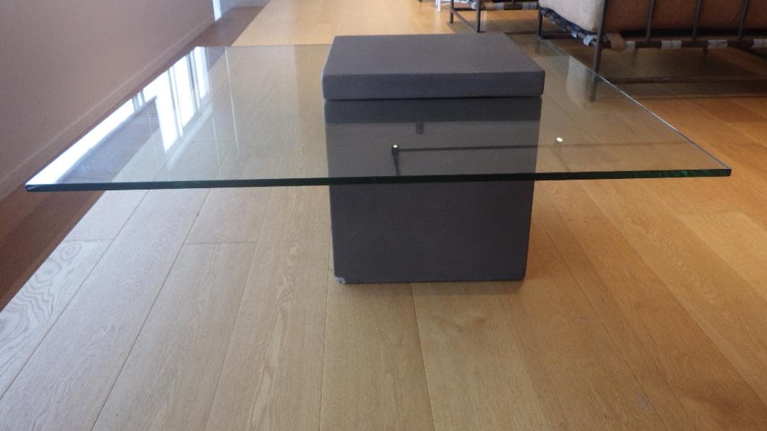 【ラスト１】moda en casa FLYING table ガラステーブル2