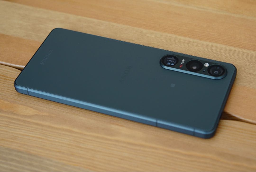 Xperia 1 vi simフリーモデル XQ-EC44 256GB カーキ