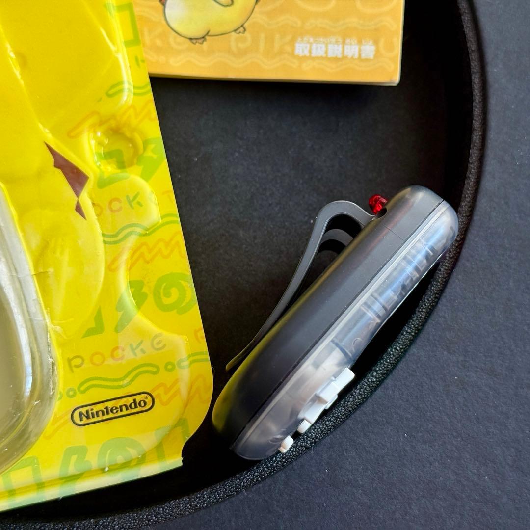 極美品！任天堂 ポケットピカチュウカラー金・銀といっしょ動作確認済み 万歩計