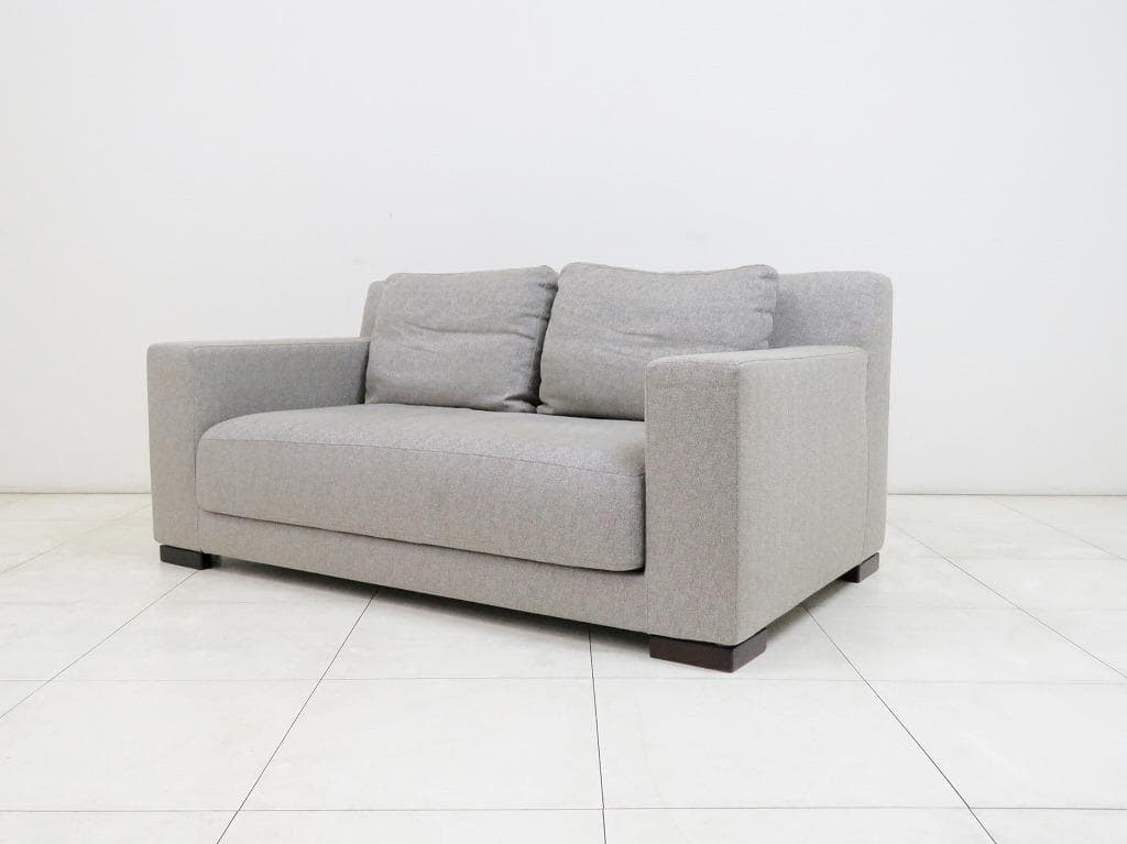 yt様■高級■HUKLA フクラ レジオ 2人掛けソファ 458,700円