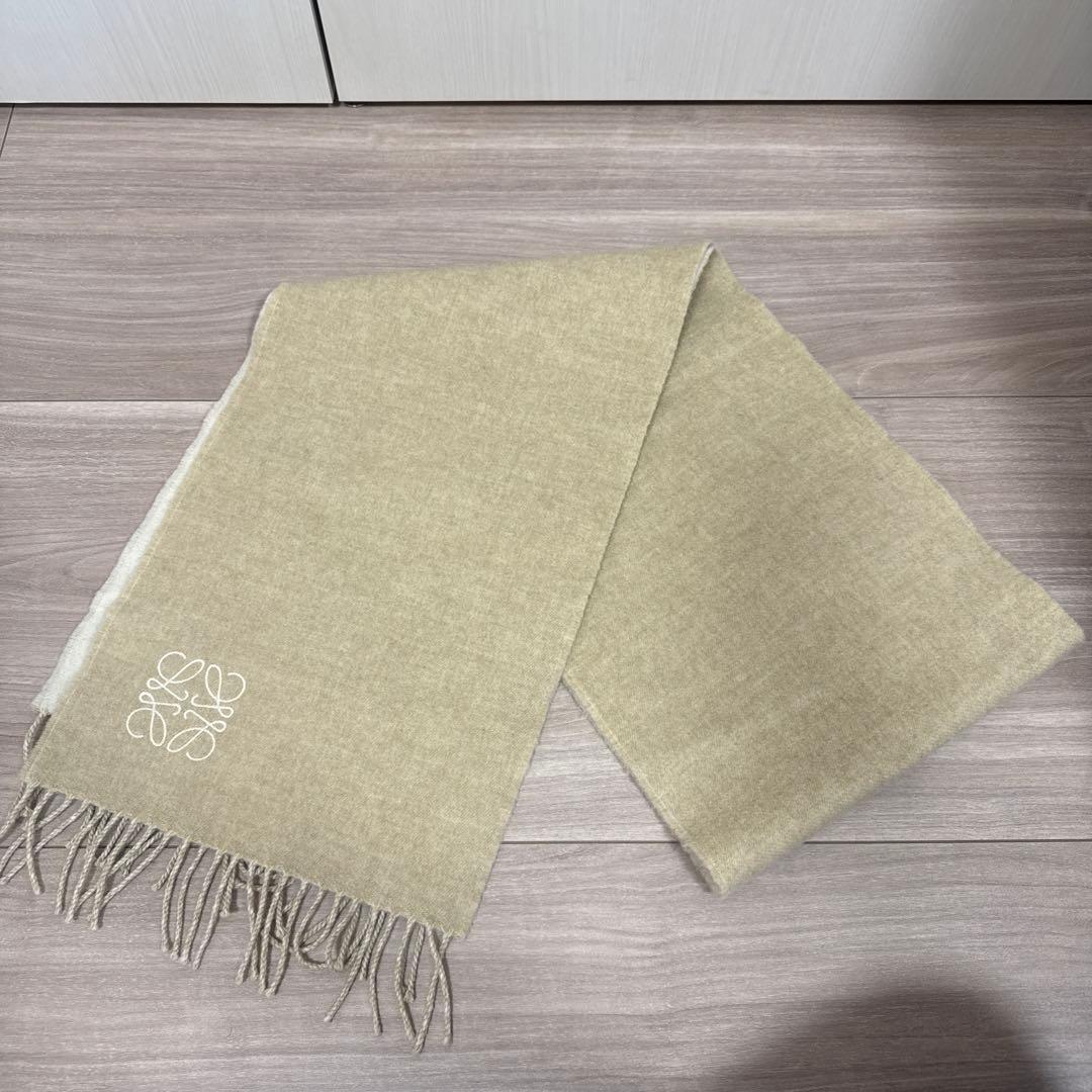 LOEWE リバーシブルマフラー（アイボリー×ベージュ）