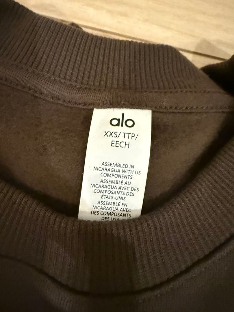 alo セットAccoladeCrewNeckPulloverEspresso