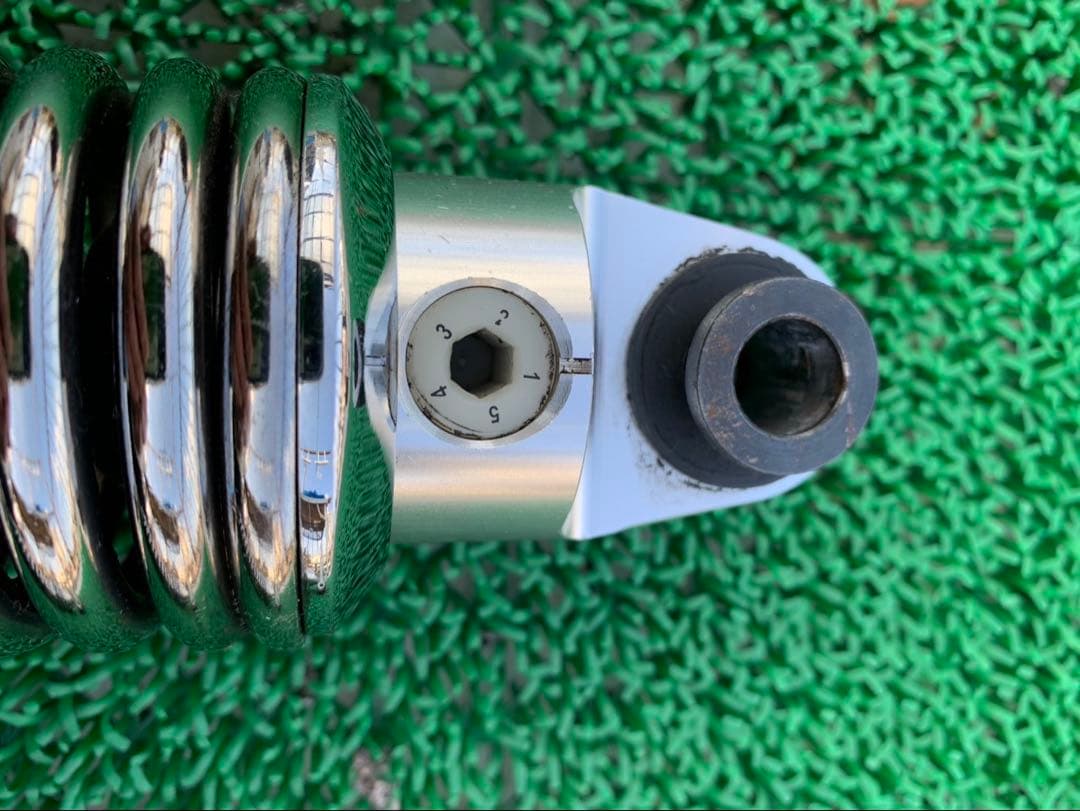 プログレッシブサスぺンション11.5インチprogressive スポーツスター