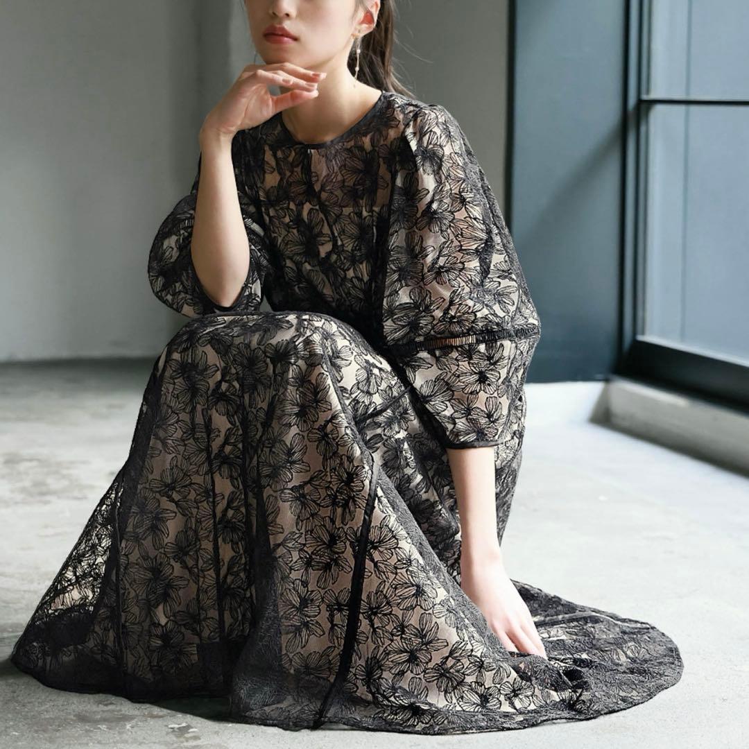 パフスリーブ総レースフレアロング結婚式ワンピース パーティードレスお呼ばれ二次会