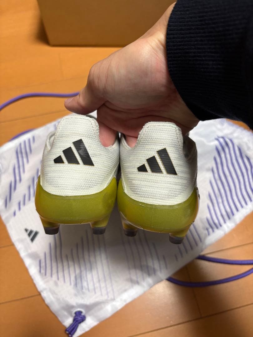 最終価格！！F50 エリート AG