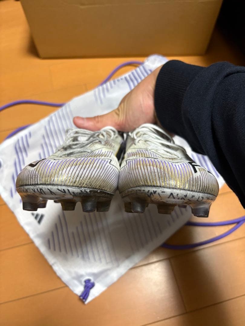 最終価格！！F50 エリート AG