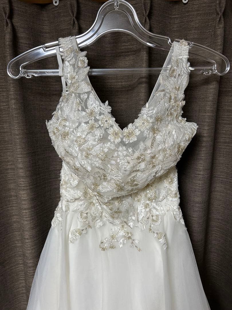 ドレスプロダクション Vネック ゴールド刺繍 Aラインドレス ( W167 )