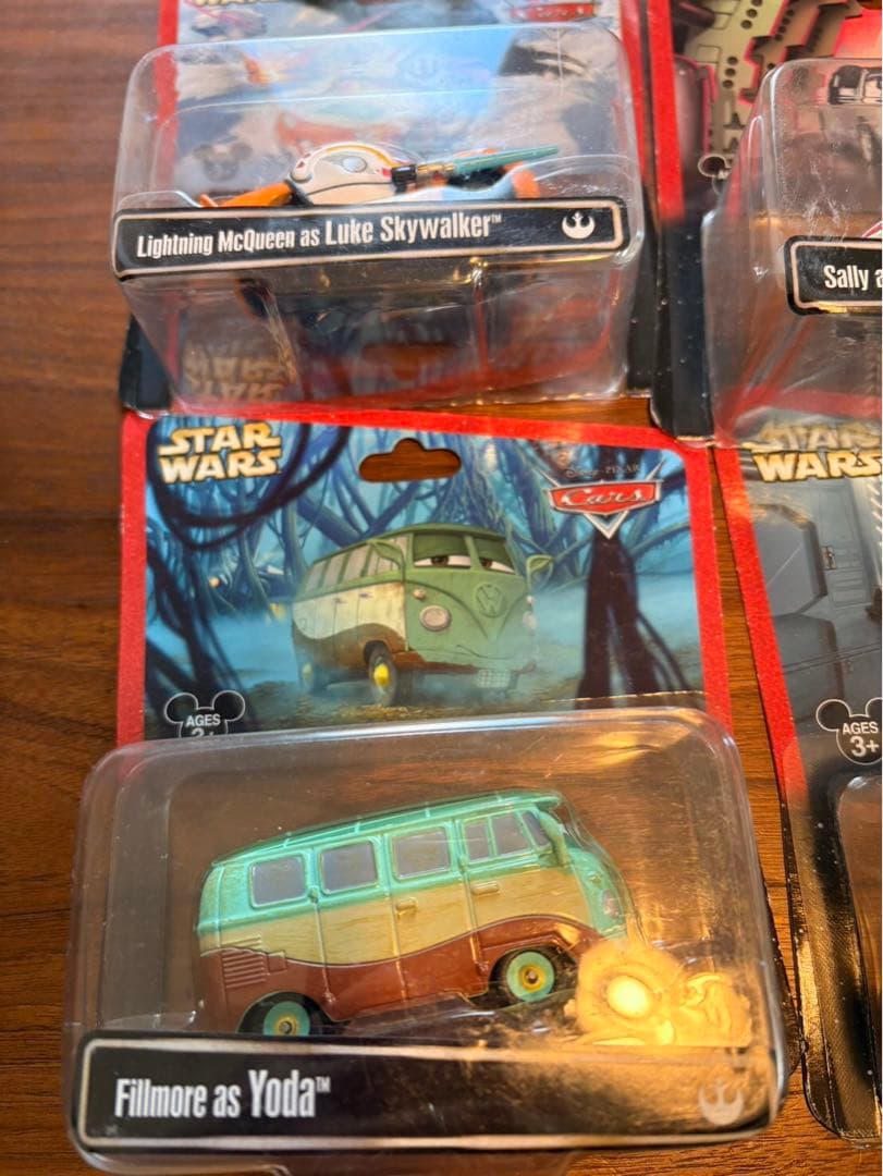 マテル　カーズ　スター・ウォーズ ミニカーセット