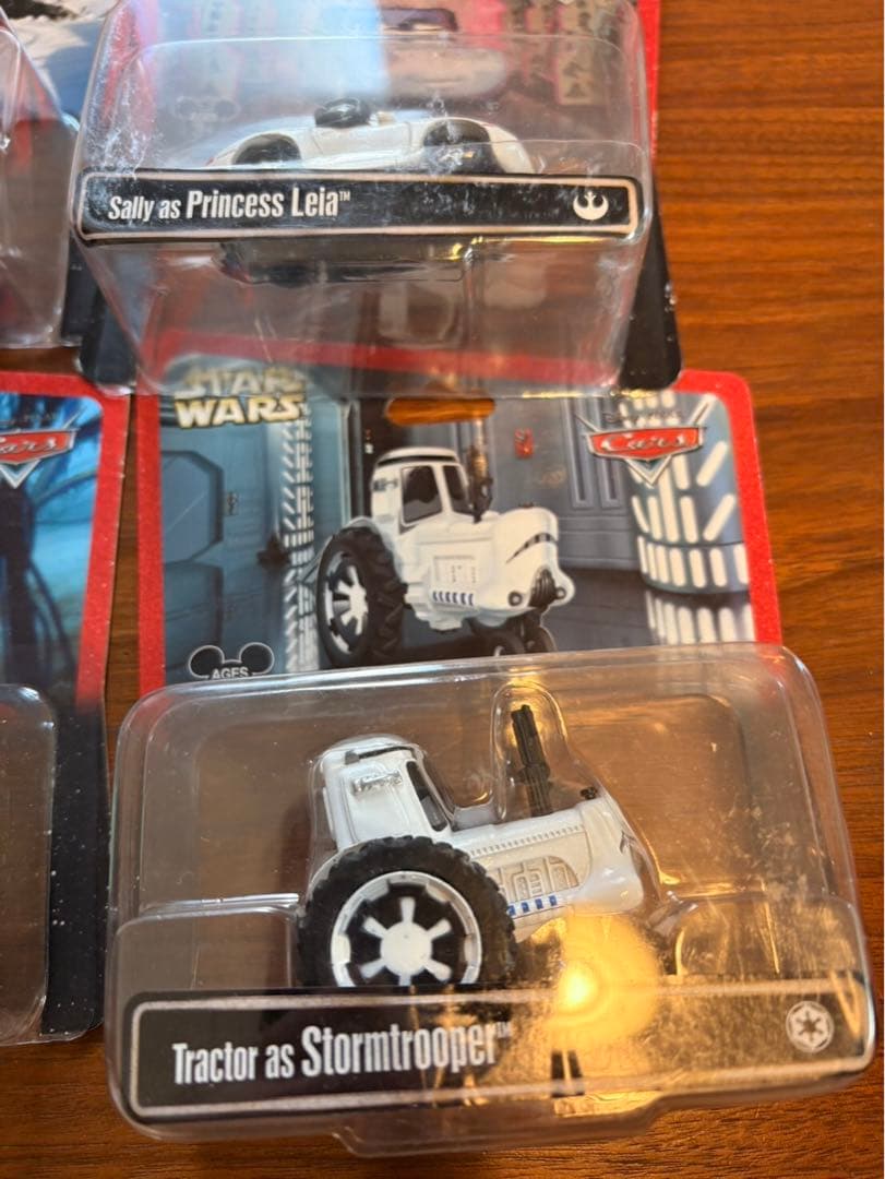 マテル　カーズ　スター・ウォーズ ミニカーセット