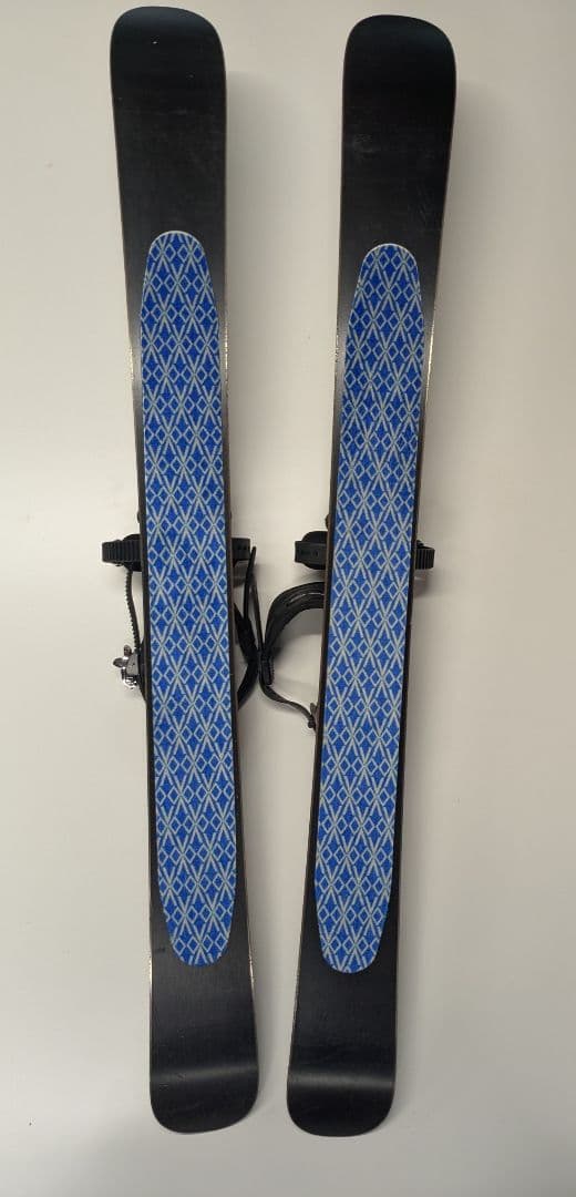 しろくま ブルーモリス スノーハイク スキー板