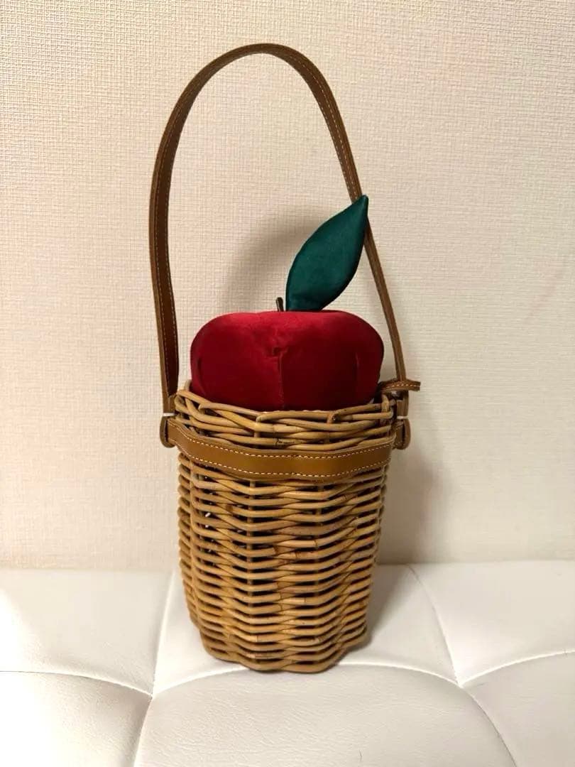 LUDLOW ラドロー　りんごカゴバッグ