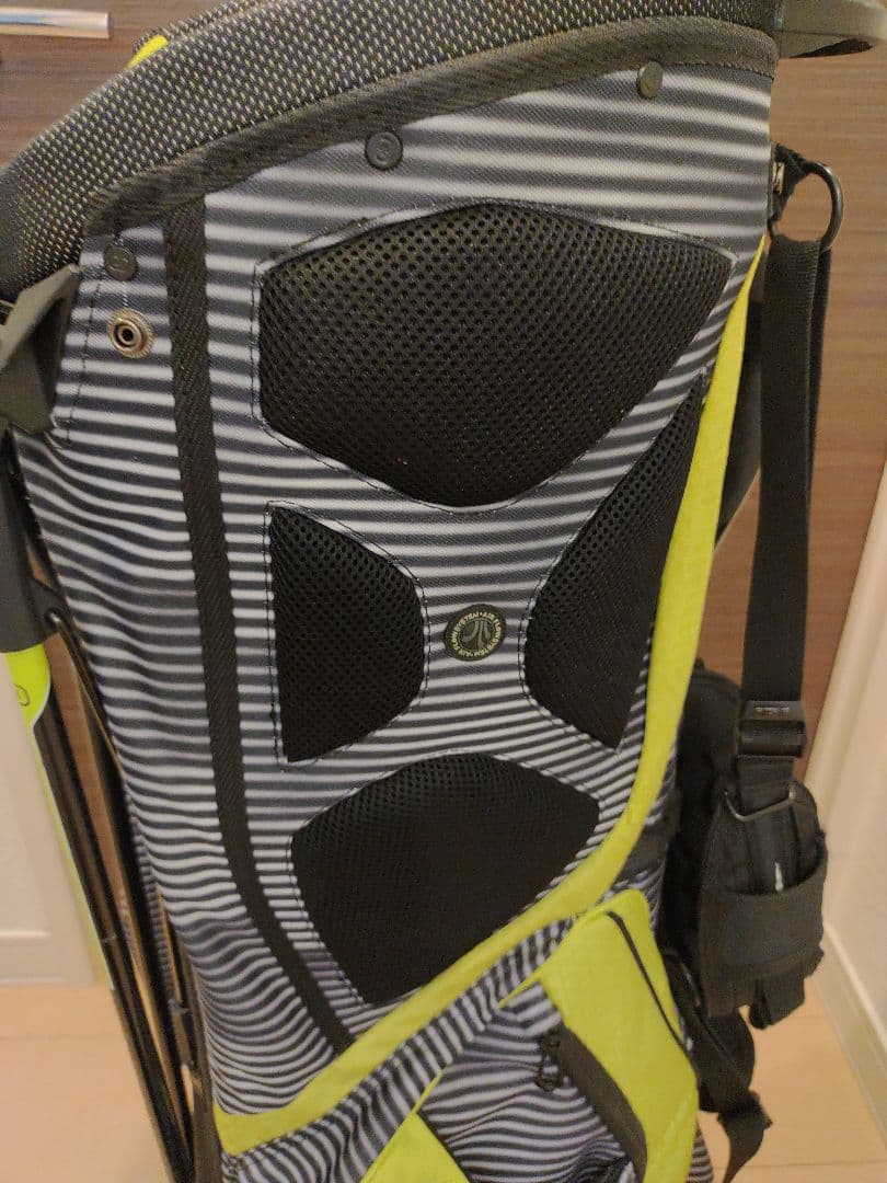 OGIO オジオ　GROM スタンドキャディバッグ　14分割