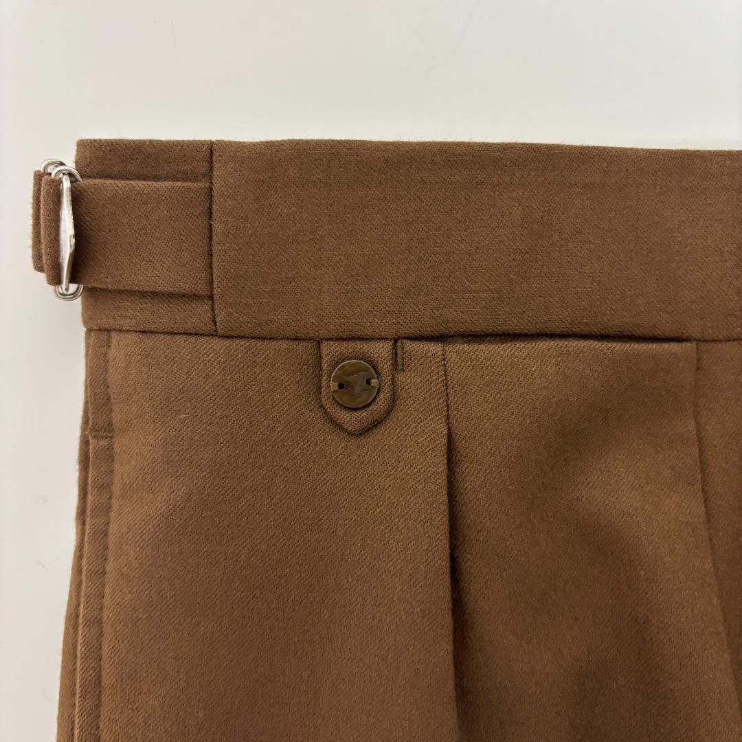 ハ*ル様 BERNARD ZINS BAC サキソニー パンツ キャメル 40