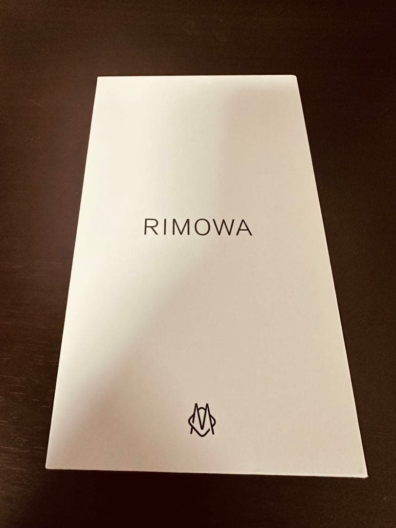 RIMOWA ブラック iPhoneケース　14Pro MAX