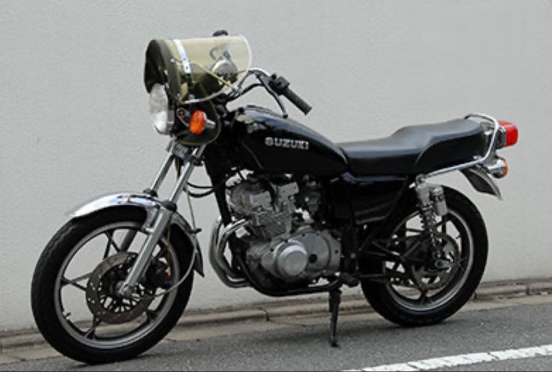 風防　黄ばみ　未使用品