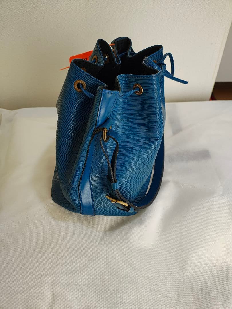 青 エピレザー バケットバッグ ショルダー付き