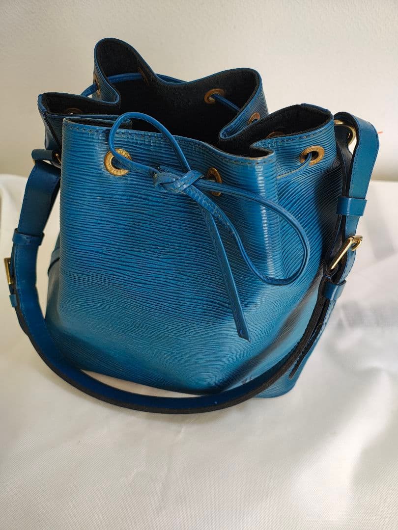 青 エピレザー バケットバッグ ショルダー付き