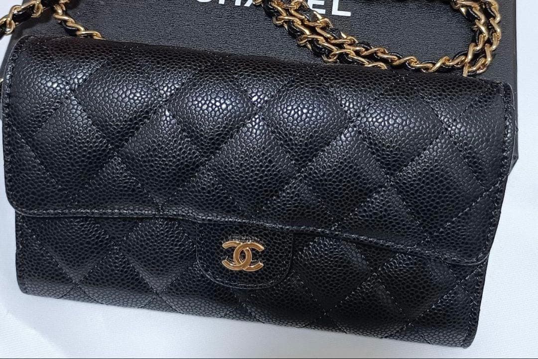 CHANEL チェーンウォレット
