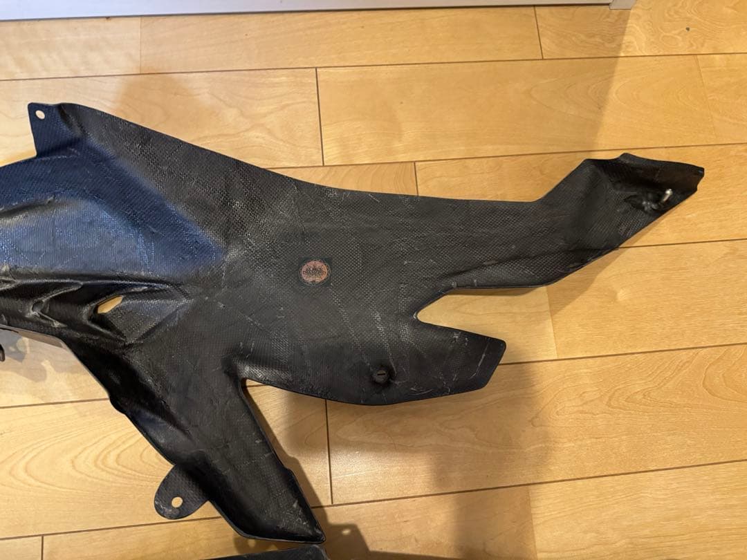 A-TECH エーテック タンクサイドカバーSPL ZX-25R ZX-4R用